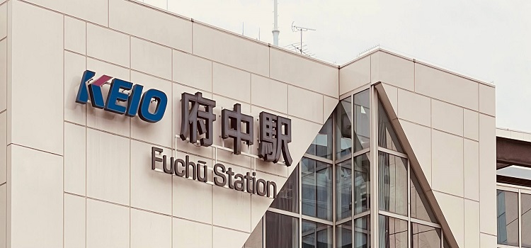 iPhone修理救急便 府中くるる店 （府中駅南口 近く） の店舗外観写真