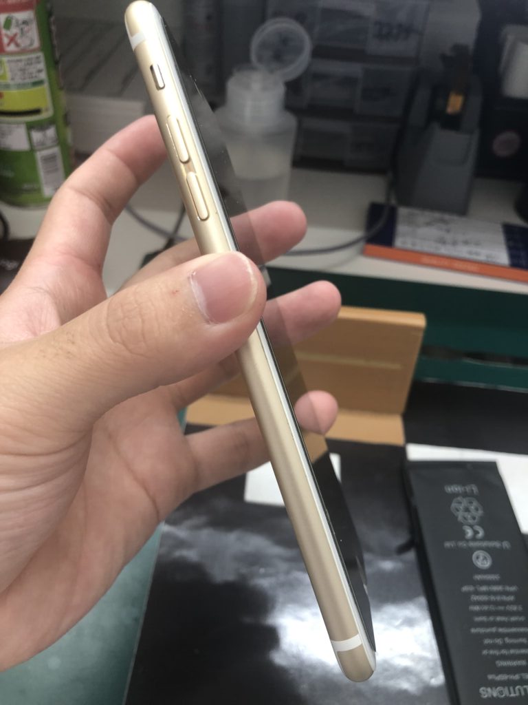 iPhone修理なら【モバイル修理 救急便】へ