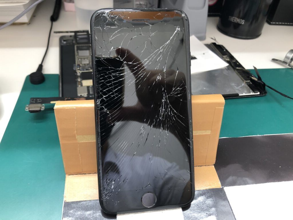 iPhone修理なら【モバイル修理 救急便】へ