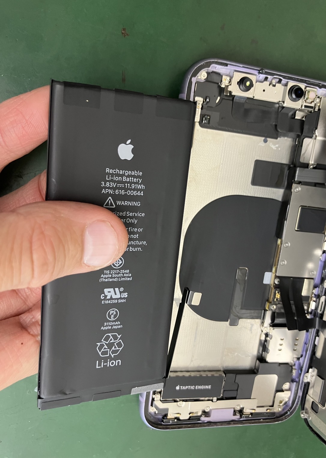 iPhone修理なら【モバイル修理 救急便】へ