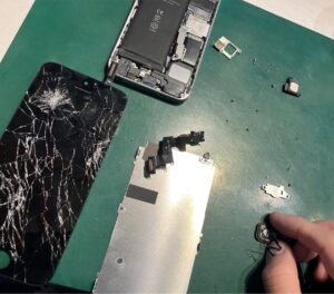 iPhone修理なら【モバイル修理 救急便】へ