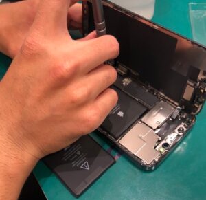 iPhone修理なら【モバイル修理 救急便】へ