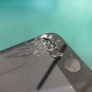 iPhone修理なら【モバイル修理 救急便】へ
