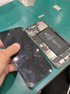 iPhone修理なら【モバイル修理 救急便】へ