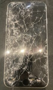 iPhone修理なら【モバイル修理 救急便】へ