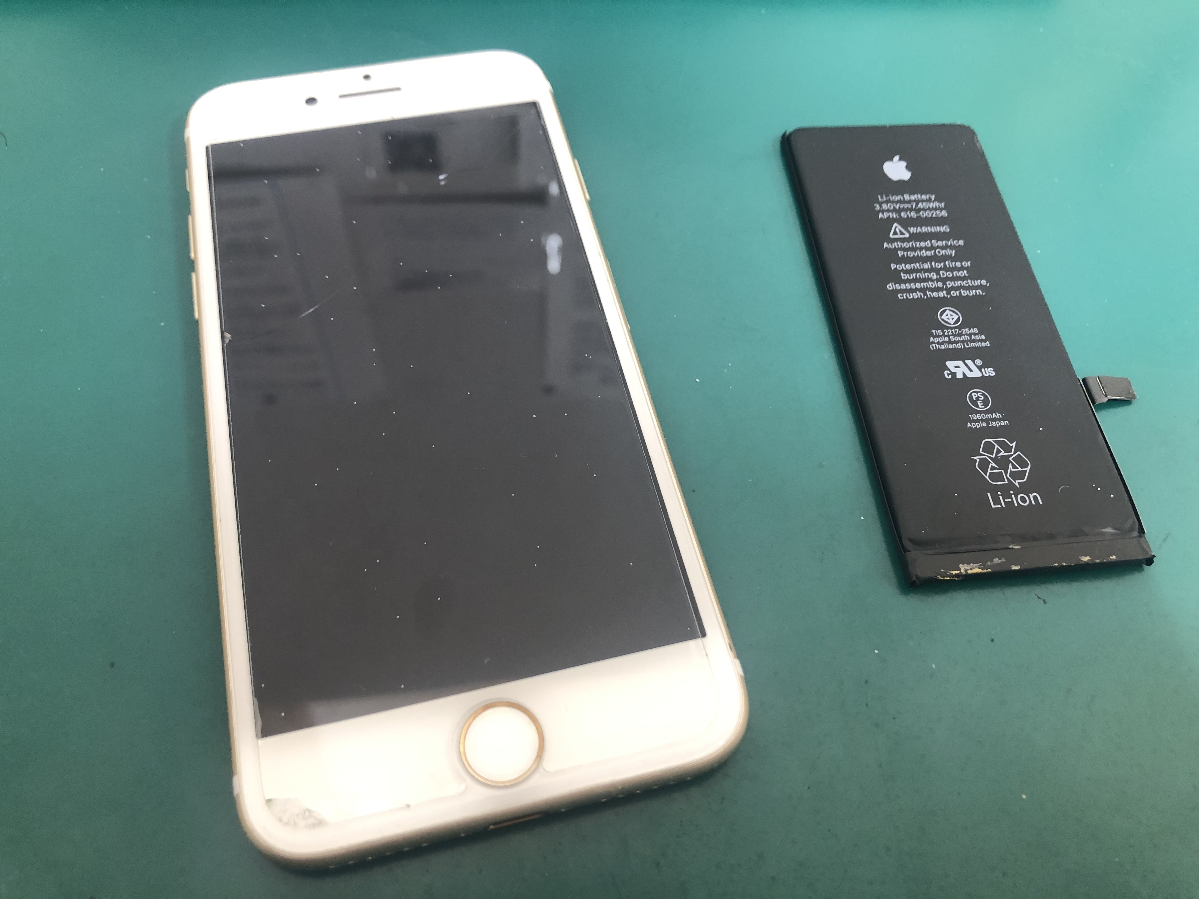 iPhone修理なら【モバイル修理 救急便】へ