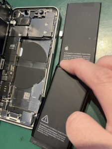 iPhone修理なら【モバイル修理 救急便】へ