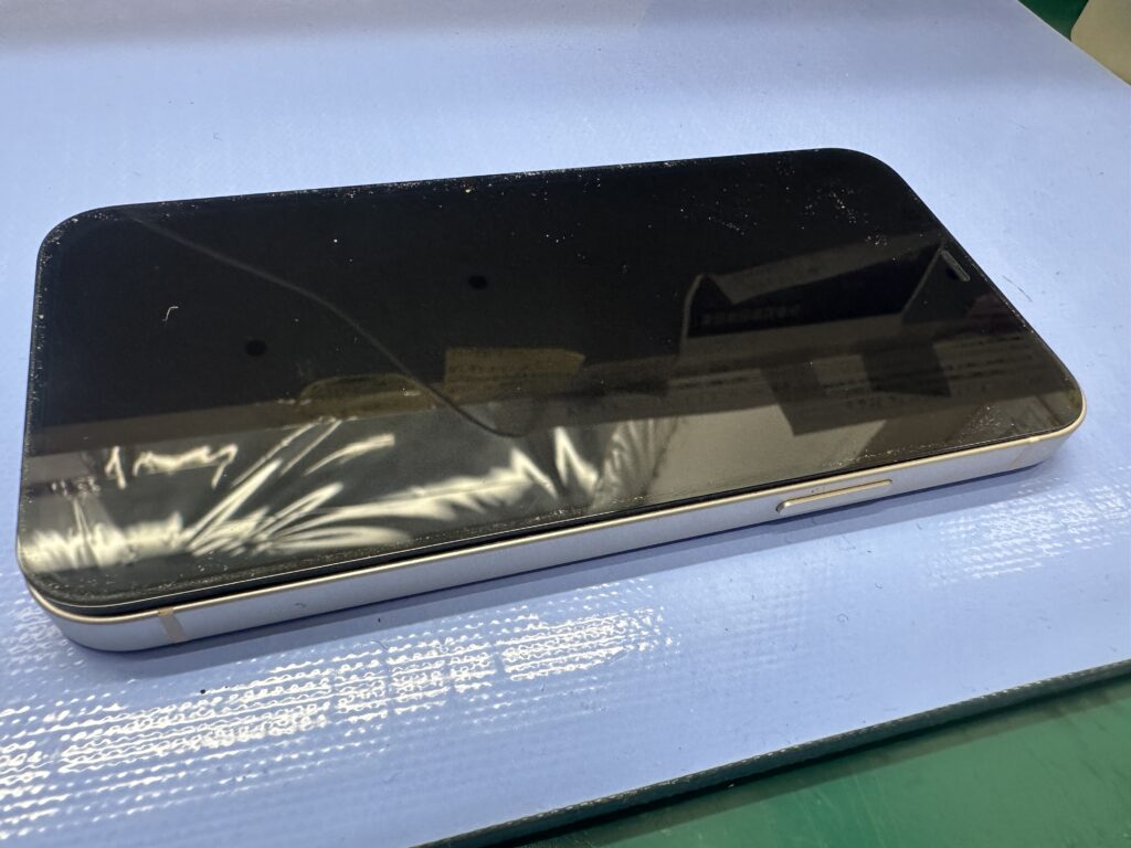 iPhone修理なら【モバイル修理 救急便】へ