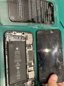iPhone修理なら【モバイル修理 救急便】へ