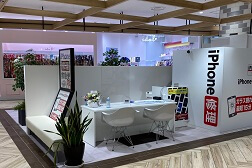 八王子オーパ店 アクセス 6：エレベーターが開くとすぐ正面に当店がございます。