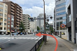 恵比寿駅前店 アクセス 3：少し進むと恵比寿一丁目の交差点がございます。サンマルクが目印です。