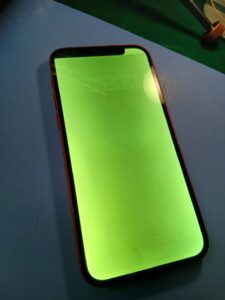 iPhone12画面修理　蒲田