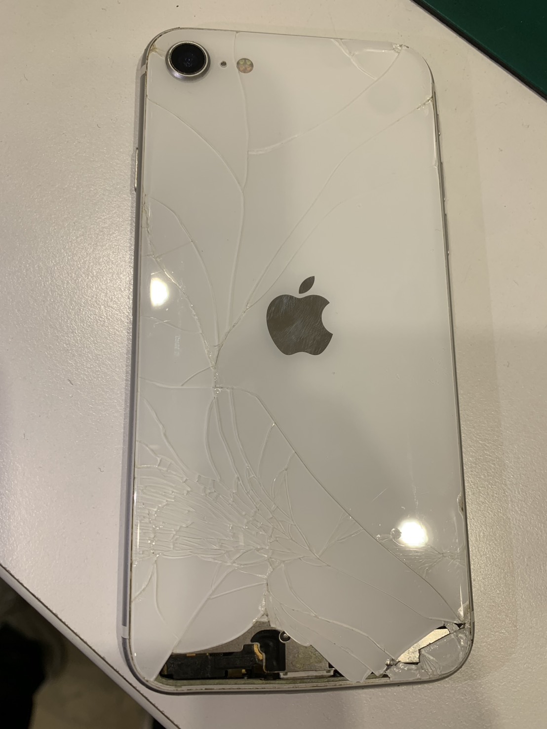 iPhone修理なら【モバイル修理 救急便】へ