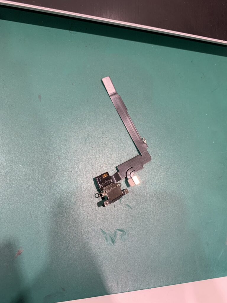 iPhone修理なら【モバイル修理 救急便】へ