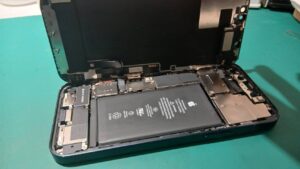 iPhone修理なら【モバイル修理 救急便】へ