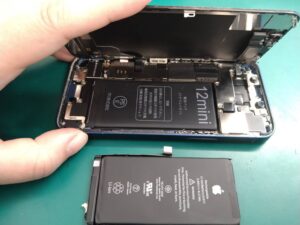 iPhone修理なら【モバイル修理 救急便】へ