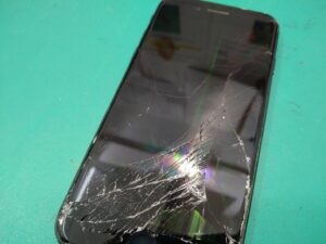 iPhone修理なら【モバイル修理 救急便】へ