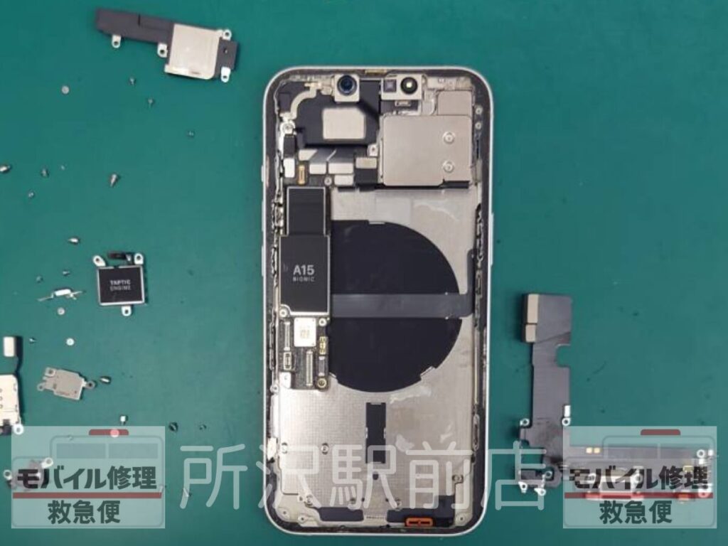 所沢でiPhone8のドックコネクター交換/iphone-8-charging-port-replacement-tokorozawa
