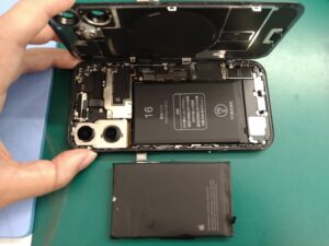 iPhone修理なら【モバイル修理 救急便】へ