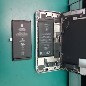 iPhone修理なら【モバイル修理 救急便】へ