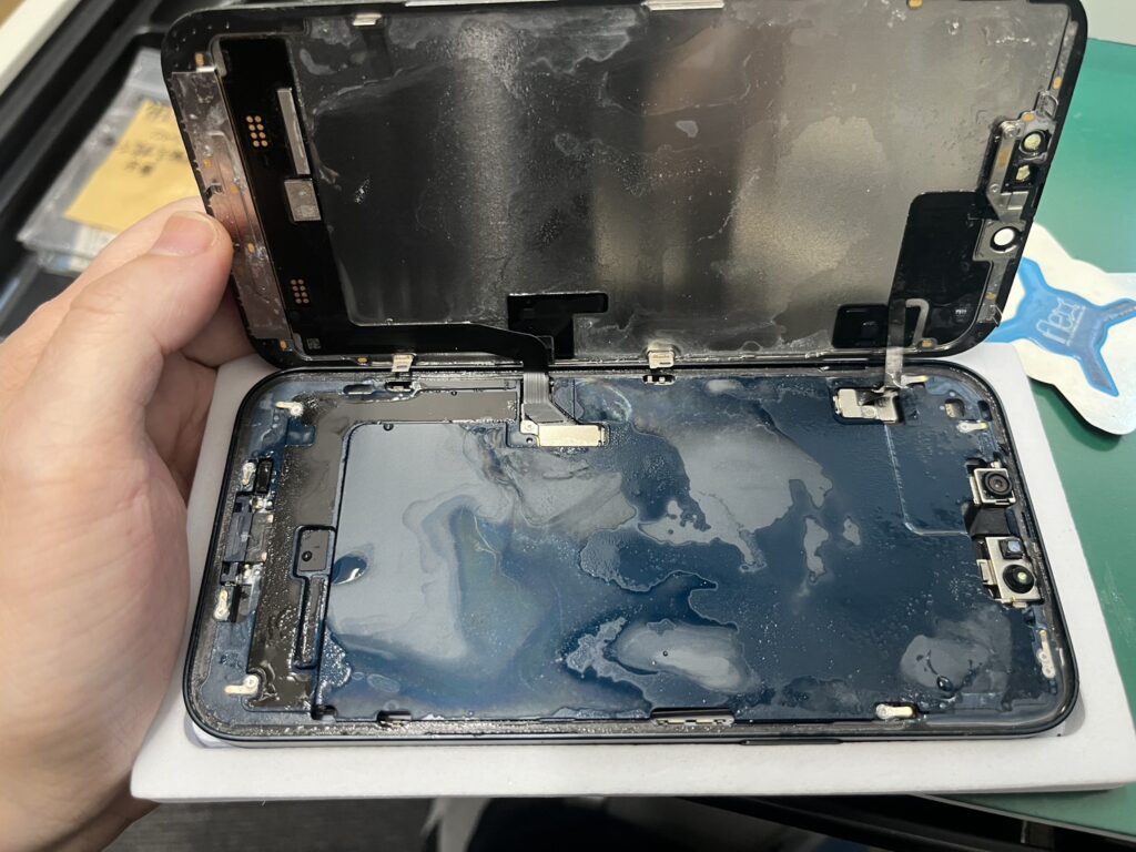 iPhone修理なら【モバイル修理 救急便】へ